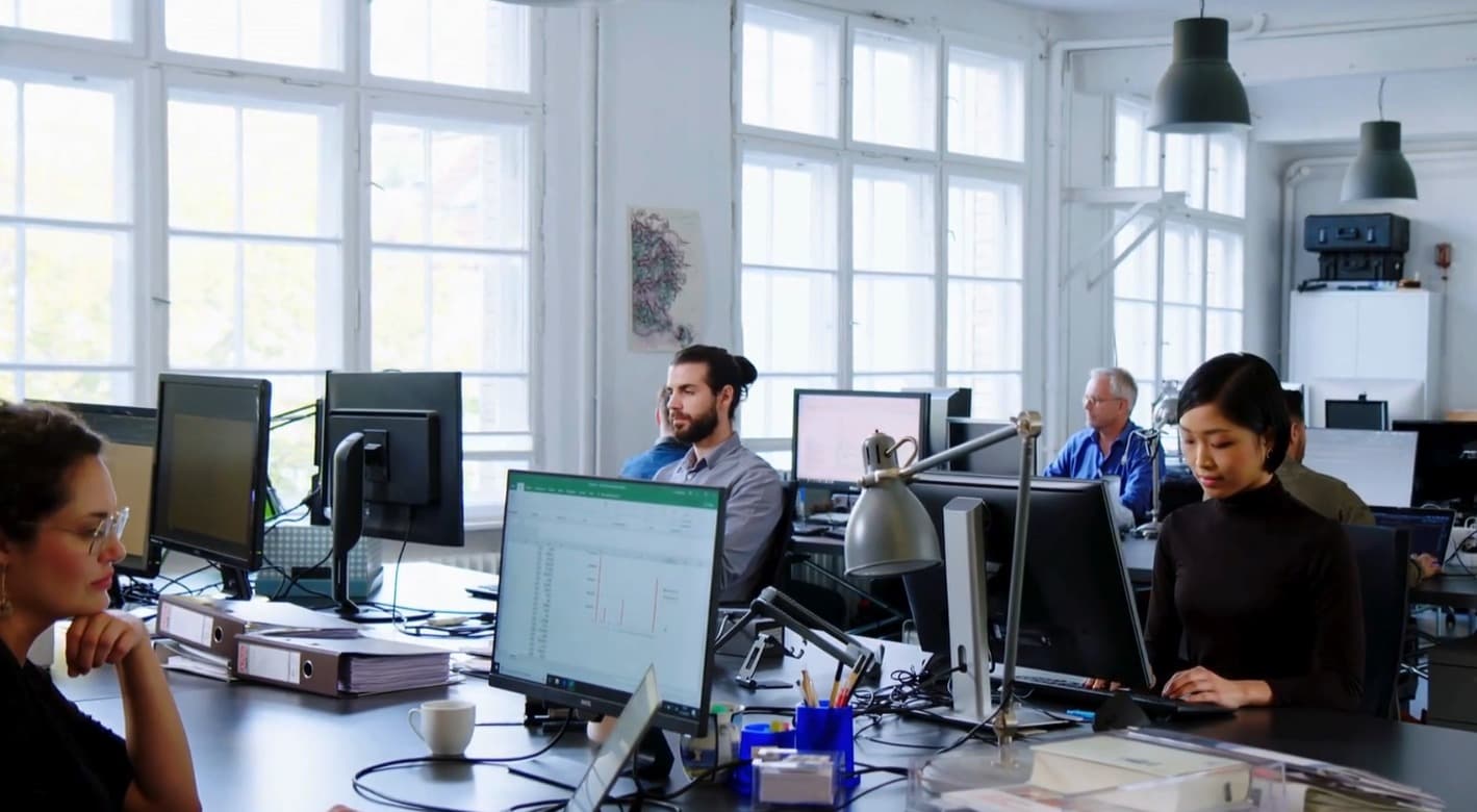 Employer of Record (EOR)